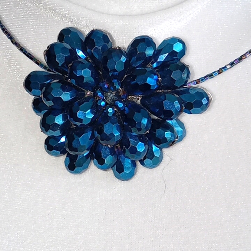 Handmade-Wired Blue Faceted Beaded Flower Necklace